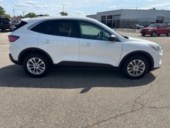 Used 2022  Ford Escape SE Hybrid AWD at Maxx Loans near St&period; Adrian&comma; MI