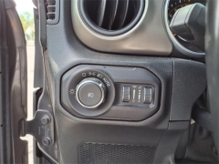 Used 2018 Jeep Wrangler Unlimited 4d SUV 4WD Sport at Briarwood Ford near Saline, MI