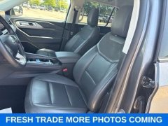 Used 2025  Ford Explorer Active 4WD at Maxx Loans near St&period; Adrian&comma; MI