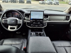 Used 2024 Ford Expedition XLT 4x4 at Maxx Loans near ,
