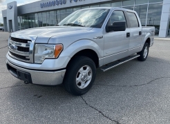 Used 2013  Ford F-150 4WD Supercrew XLT 5 1&sol;2 at Maxx Loans near St&period; Adrian&comma; MI