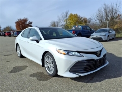 Used 2018  Toyota Camry 4d Sedan XLE V6 at Maxx Loans near St. Adrian, MI
