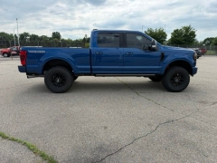 Used 2022  Ford Super Duty F-250 4WD LARIAT Crew Cab SRW 8' Box at Maxx Loans near St&period; Adrian&comma; MI