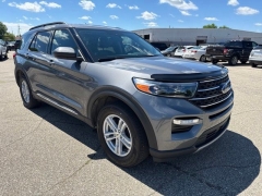Used 2024  Ford Explorer XLT 4WD at Maxx Loans near St&period; Adrian&comma; MI