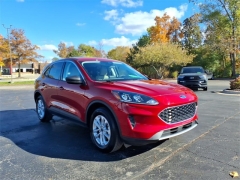 Used 2022  Ford Escape SE AWD at Maxx Loans near St. Adrian, MI