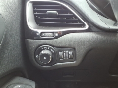 Used 2019  Jeep Cherokee Altitude 4x4 at Maxx Loans near St&period; Adrian&comma; MI