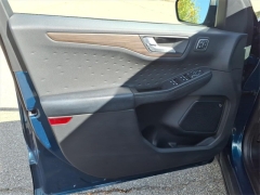 Used 2020  Ford Escape 4d SUV AWD Titanium at Maxx Loans near St. Adrian, MI