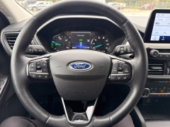 Used 2022  Ford Escape SE Plug-In Hybrid FWD at Maxx Loans near St&period; Adrian&comma; MI