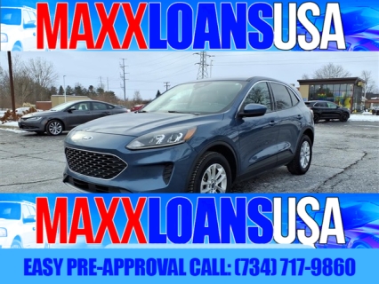 2020 Ford Escape SE's photo