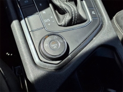 Used 2021 Volkswagen Tiguan 2.0T SEL Premium R-Line 4MOTION at Maxx Loans near ,