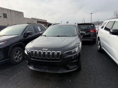 Used 2021  Jeep Cherokee Latitude FWD at Dime Down by Frank Leta near Bridgeton&comma; MO