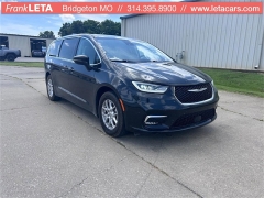 Used 2023  Chrysler Pacifica Touring L FWD at Dime Down by Frank Leta near Bridgeton, MO