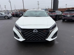 Used 2025  Nissan Altima SR FWD at Dime Down by Frank Leta near Bridgeton&comma; MO