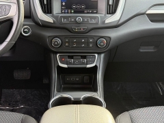 Used 2024  GMC Terrain FWD 4dr SLE at Dime Down by Frank Leta near Bridgeton&comma; MO