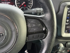 Used 2020  Jeep Renegade Altitude 4x4 at Dime Down by Frank Leta near Bridgeton&comma; MO