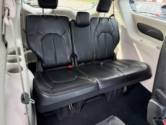 Used 2024  Chrysler Pacifica Touring L FWD at Dime Down by Frank Leta near Bridgeton&comma; MO