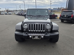 Used 2017  Jeep Wrangler Unlimited Sahara 4x4 at Dime Down by Frank Leta near Bridgeton&comma; MO