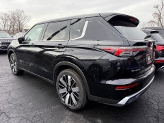 Used 2025  Mitsubishi Outlander S-AWC at Dime Down by Frank Leta near Bridgeton&comma; MO