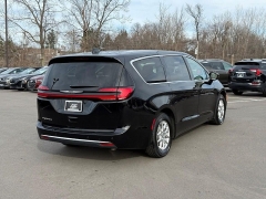 Used 2024  Chrysler Pacifica Touring L FWD at Dime Down by Frank Leta near Bridgeton&comma; MO