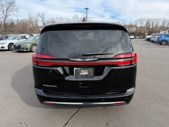 Used 2024  Chrysler Pacifica Touring L FWD at Dime Down by Frank Leta near Bridgeton&comma; MO