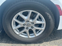 Used 2023 Chrysler Pacifica Touring L FWD at Dime Down by Frank Leta near Bridgeton, MO
