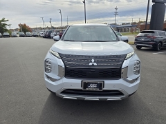 Used 2023  Mitsubishi Outlander S-AWC at Dime Down by Frank Leta near Bridgeton, MO