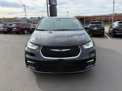 Used 2024  Chrysler Pacifica Touring L FWD at Dime Down by Frank Leta near Bridgeton&comma; MO