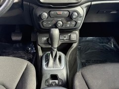 Used 2020  Jeep Renegade Altitude 4x4 at Dime Down by Frank Leta near Bridgeton&comma; MO