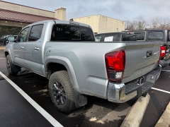Used 2023  Toyota Tacoma 2WD Double Cab 5' Bed V6 AT &lpar;Natl&rpar; at Dime Down by Frank Leta near Bridgeton&comma; MO