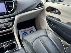 Used 2023 Chrysler Pacifica Limited FWD at Dime Down by Frank Leta near Bridgeton, MO