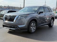 Used 2025  Nissan Pathfinder SL 4WD at Dime Down by Frank Leta near Bridgeton&comma; MO