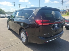 Used 2023 Chrysler Pacifica Touring L FWD at Dime Down by Frank Leta near Bridgeton, MO