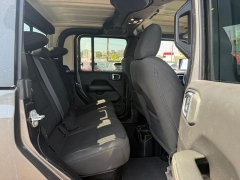 Used 2023 Jeep Gladiator Overland 4x4 *Ltd Avail* at Dime Down by Frank Leta near Bridgeton, MO
