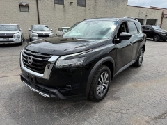 Used 2023 Nissan Pathfinder SL 4WD at Dime Down by Frank Leta near Bridgeton, MO