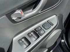 Used 2022  Hyundai Kona Electric Limited FWD at Dime Down by Frank Leta near Bridgeton&comma; MO