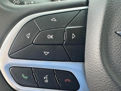 Used 2023 Chrysler Pacifica Touring L FWD at Dime Down by Frank Leta near Bridgeton, MO