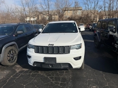 Used 2021  Jeep Grand Cherokee Laredo X 4x4 at Dime Down by Frank Leta near Bridgeton&comma; MO