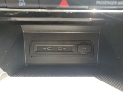 Used 2023 Volkswagen Atlas 3.6L V6 SE w/Technology 4MOTION at Frank Leta Mitsubishi near Bridgeton, MO