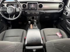 Used 2018  Jeep Wrangler Unlimited Sport 4x4 at Dime Down by Frank Leta near Bridgeton&comma; MO