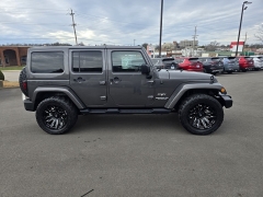 Used 2017  Jeep Wrangler Unlimited Sahara 4x4 at Dime Down by Frank Leta near Bridgeton&comma; MO