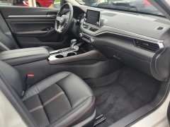 Used 2024 Nissan Altima 2.5 SR Sedan at Frank Leta Mitsubishi near Bridgeton, MO