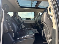 Used 2023  Chrysler Pacifica Hybrid Limited FWD at Dime Down by Frank Leta near Bridgeton&comma; MO