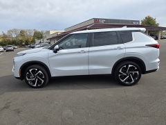 Used 2023  Mitsubishi Outlander S-AWC at Dime Down by Frank Leta near Bridgeton, MO