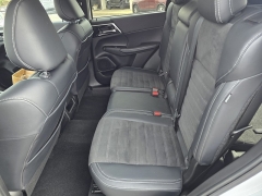 Used 2023  Mitsubishi Outlander S-AWC at Dime Down by Frank Leta near Bridgeton, MO