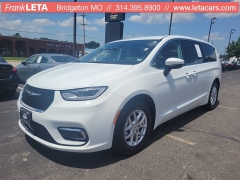 Used 2023  Chrysler Pacifica Touring L FWD at Dime Down by Frank Leta near Bridgeton, MO