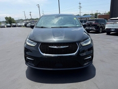 Used 2023  Chrysler Pacifica Hybrid Touring L FWD at Dime Down by Frank Leta near Bridgeton&comma; MO