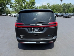 Used 2023  Chrysler Pacifica Hybrid Touring L FWD at Dime Down by Frank Leta near Bridgeton&comma; MO