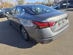 Used 2024  Nissan Altima 2.5 SV Sedan at Dime Down by Frank Leta near Bridgeton, MO