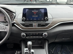 Used 2025  Nissan Altima SV FWD at Dime Down by Frank Leta near Bridgeton&comma; MO