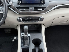 Used 2025  Nissan Altima SV FWD at Dime Down by Frank Leta near Bridgeton&comma; MO